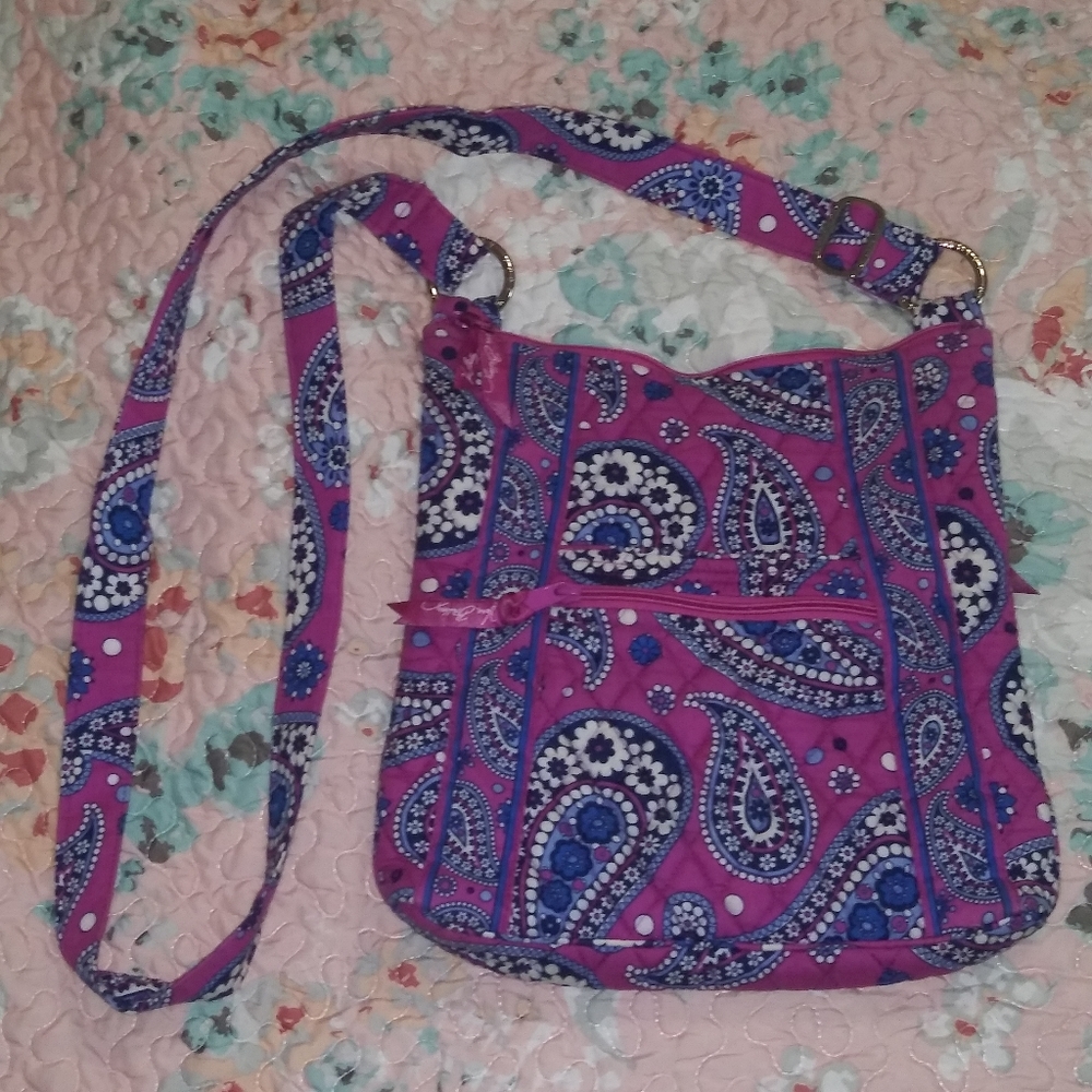 🌻VERA BRADLEY BOYSENBERRY HIPSTER